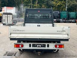 PEUGEOT Boxer DoKa Pritsche HDi 140 4x2