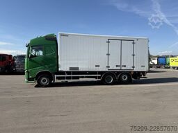 Volvo Trucks FH-460 6x2R / Swiss-Vehicle