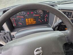 Volvo FL 250 Koffer mit Portaltüren