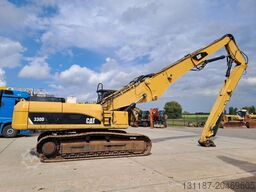 CAT 330DL UHD (21m UHD + Short Arm)