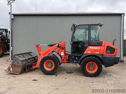 Kubota R 065