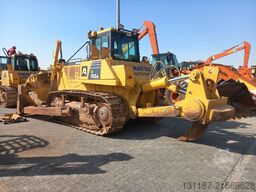 Komatsu D155A-6R (4 pcs available for sale in Abu Dhabi)