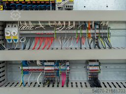 New Industrial Сhiller/Heat pump CLIMAVENETA 311/327 kW | With warranty