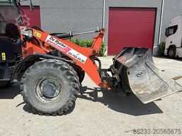 Kubota R065W
