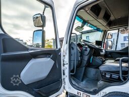 RENAULT D12 210 DXI // HAYON DHOLLANDIA