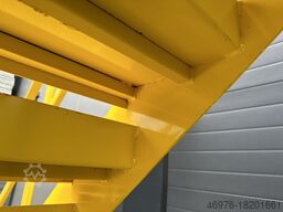 Lagertreppe Stahltreppe Geschosshöhe: ca. 1.890 mm