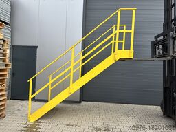 Lagertreppe Stahltreppe Geschosshöhe: ca. 1.890 mm