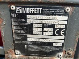 MOFFETT Mitnahmestapler  HIAB MOFFETT M4 20.4