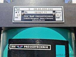 TOX 