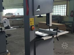 WOODLAND MACHINERY 600