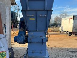 OSKA OKRR 600 ZD Loading Unloading