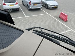 Mercedes-Benz Actros 1840 Streamspace / 733 dkm / Full Spoile...