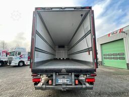 Renault T380 VF611M165MD003883,  388567 km, CARRIER, NA...