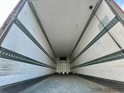 Renault T380 VF611M165MD003883,  388567 km, CARRIER, NA...