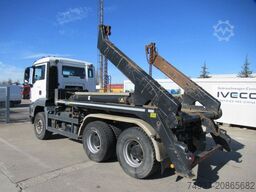 MAN 26.440 / 6 x 4 / Meiller