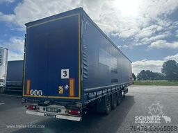 Schmitz Cargobull Curtainsider Mega