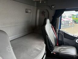 Renault T430 4x2 / Swiss-Vehicle