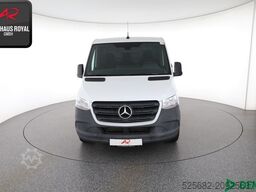 mercedes-benz Sprinter 211 CDI KASTEN 3 SITZE,SCHECKHEFT,1.HD