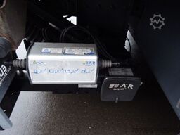 MERCEDES-BENZ 2533 Antos*7,3m Schwenkwand*LBW*Lift/Lenk*2x AHK