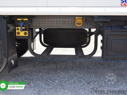 SCHMITZ CARGOBULL SKO FP 60 ThermoKing SLXi 300