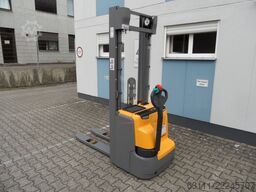 Jungheinrich EJC 214 - 5,35 m Triplex - 265 Stunden
