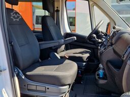Opel Movano + Fiat Ducato 9 Sitzer Flexiboden
