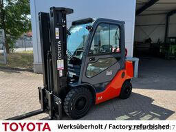 Toyota 02-8 FGF 25