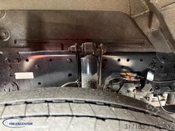 MAN TGX 18.400 Euro 6, XLX cabin, NL truck