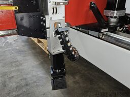 Arburg 630 H 2500-400 mit Multilift