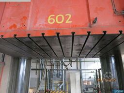 Caronno 650 Tonnen Viersäulenpresse