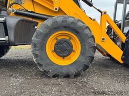 JCB 3CX Sitemaster Backhoe Loader (20 units)