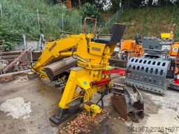 Griesser HK5000 Heckbagger Zapfwelle