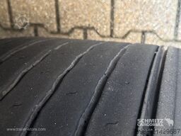 Schmitz Cargobull Curtainsider Mega