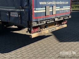 Schmitz Cargobull Curtainsider Mega