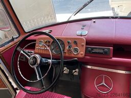 MERCEDES-BENZ Vorgänger Sprinter O 319 Samba mit Faltdach AC
