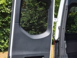 MERCEDES-BENZ Sprinter 315 VIP Mobility 23 Airlineboden Lage