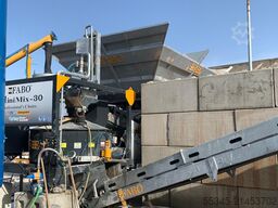 FABO Mobile Concrete Batching Plant 30 m3/h Mobile Concrete Batching Plant