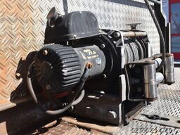 MAN TGS 3-Achs Transporter-26t-vorne rechts beschädigt