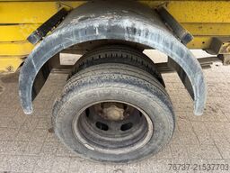 Mercedes-Benz Sprinter **410D-5CYLINDER-MANUAL PUMP**