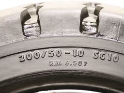 Continental CSE-Robust 200/50-10  SC 10  RIM 6.50 F