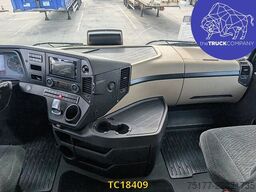 Mercedes-Benz Actros 1851