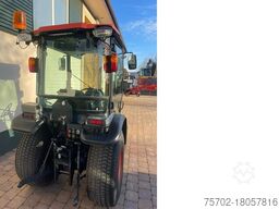 Kubota STW40 Allrad Schlepper