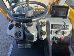 JCB 536-95 AGRI XTRA Dual Tec