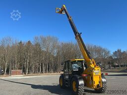JCB 536-95 AGRI XTRA Dual Tec