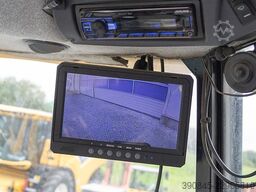 New Holland Fr 9050