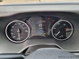 Iveco Daily 40C18 3.0D Koffer GVW 3500kg LBW 750KG Eu...