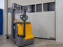 Jungheinrich EJC 216z 115 240 ZT