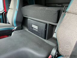 Volvo FM 450 Globetrotter, Night-Airco, VALID ADR (FL...
