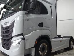 Iveco S-Way 570 euro6-E uff. italia FULL PNEUM