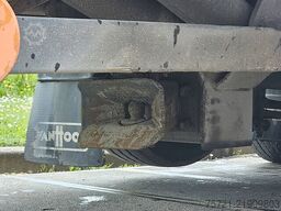 RENAULT PREMIUM 380 6X2 AIRCO SHORT CAB